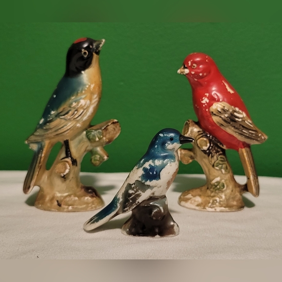 Source Unknown Accents Set Of 3 Vintage Chippy Paint Ceramic Mini